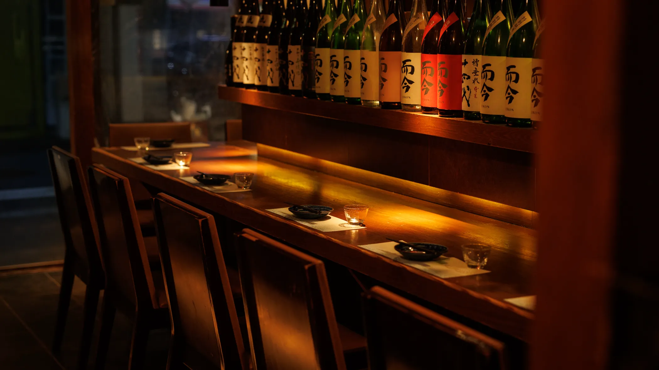 公式】日本酒原価酒蔵 横浜本店
